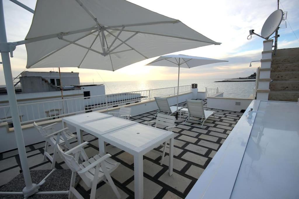 Апартаменты La Terrazza Sul Mare Санта-Мария-аль-Баньо Экстерьер фото